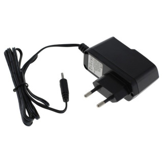 Nabíjačka na tablety, univerzálna, 5V, 2A, 2,5mm x 0,7mm