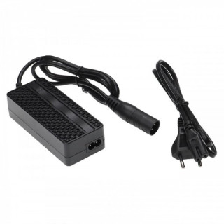 Nabíjačka pre elektrobicykle, 24V / 29,4V / 2,0A / XLR pripojenie
