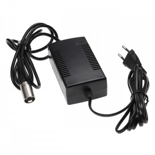 Nabíjačka pre elektrobicykle, 48V / 54,6V / 1,8A / XLR pripojenie